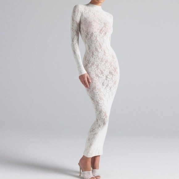 Skims Knit Lace Turtleneck Maxi dress Ivory - Picture 2 of 6